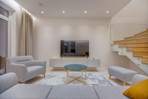 Firma curatenie profesionala oferim prestari servicii in Bucuresti si Ilfov curatenie vila casa apartament Corbeanca Snagov Pipera Cotroceni Dorobanti menaj echipa mocheta